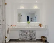 Chale Island Resort