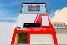 Super Hotel O Alambagh