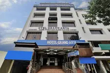 Super Townhouse Eluru