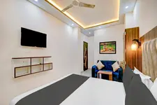 Super Townhouse Anisabad