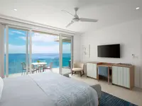 Azura Bermuda