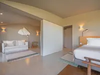 Immerso Hotel