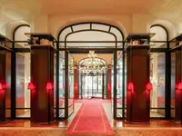 Hôtel Le Royal Monceau Raffles Paris