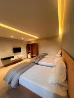 Hero Pyramids INN