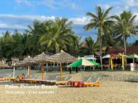 Palm Boutique Village