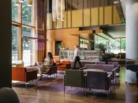 Kristal Hotel