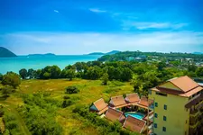 Phuket Kana International Hotel (普吉岛卡娜国际酒店)