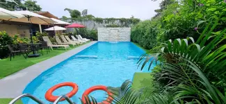 Ballena Rey Hotel