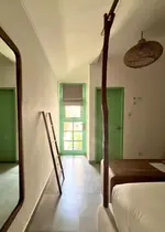 Quma Hotel