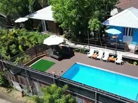 Mango House