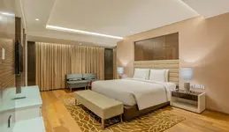 Ocaen Suite Hotel Near Delhi Airport