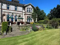 Rosslea Hall Hotel