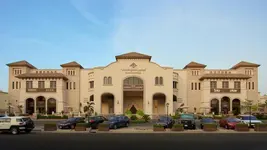 Rawasi Hotel Suites (الرواسي للشقق الفندقية)