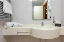 Break Hotel