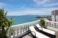 Daphovina Hotel