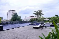 Balaji Sarovar Premiere