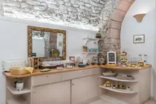 Bosa Queen House