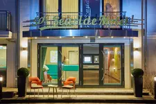 50`s Seaside Motel