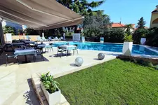 Hotel Arupinum