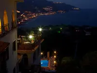 Hotel Sirius