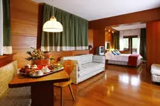Hotel Mirage