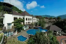 Jambuluwuk Convention Hall & Resort Batu