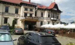 Hotel Carol