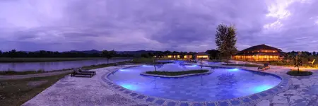 Barahi Jungle Lodge