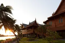 RK Riverside Resort & Spa (Reon Kruewal)