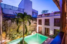 Ananda Hotel Boutique