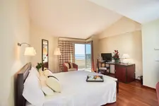 Hotel Sina Astor