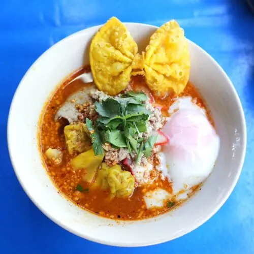 Khok Kloi Tom Yam Noodles with Eggs in Phang-Nga