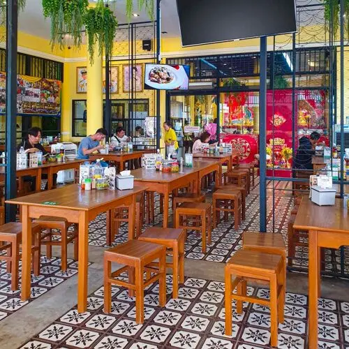 Nai Ngieb in Nakhon Pathom