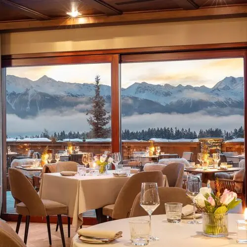 FIVE in Crans-Montana