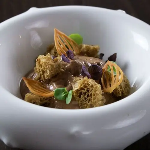 Le Coude à Coude in Jarnac-Champagne