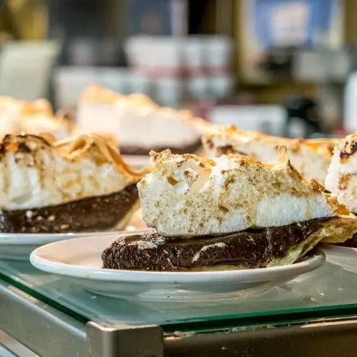 Arnold's Country Kitchen in Nashville