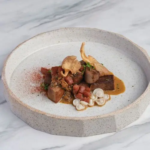 Lampara in Makati - Metro Manila