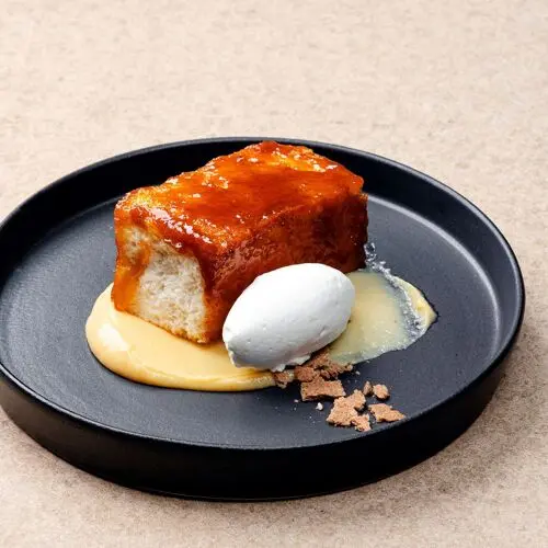 Enye by Chele Gonzalez in Cebu