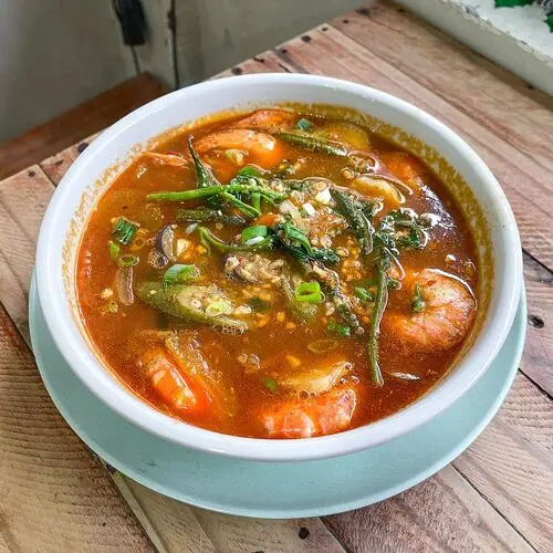 Pares Batchoy Food House in Cebu