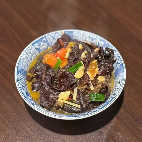 Chi Yuan in New Taipei