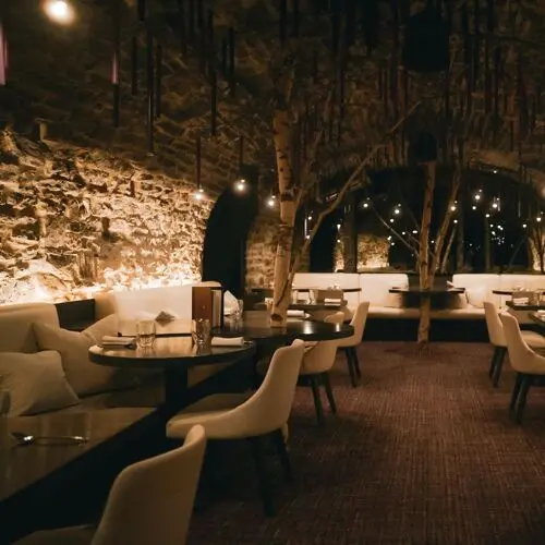 Tanière³ in Québec