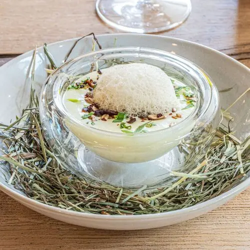 Symbiose in Saint-Bonnet-les-Oules