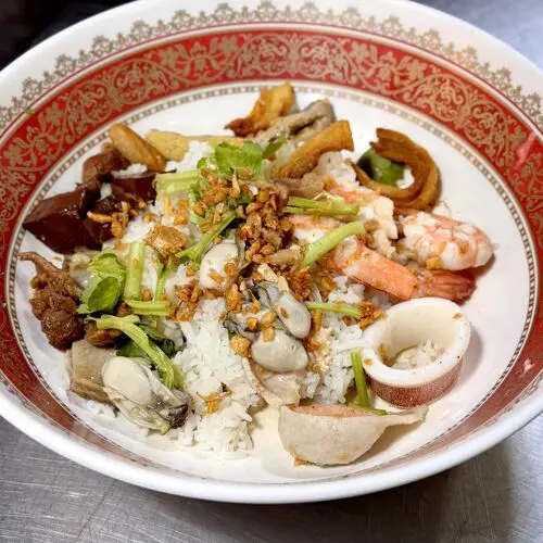 Somphop Khao Tom Pla in Chon Buri