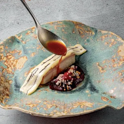 Accents Table Bourse in Paris