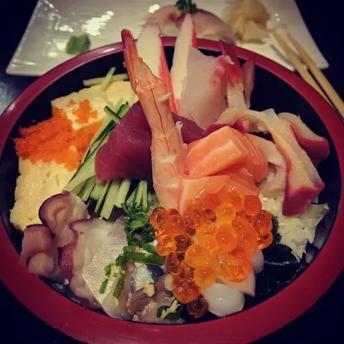 Tomo Ya in Luxembourg